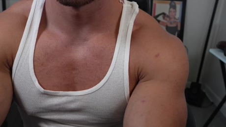 hotmuscles6t9  24-04-2022